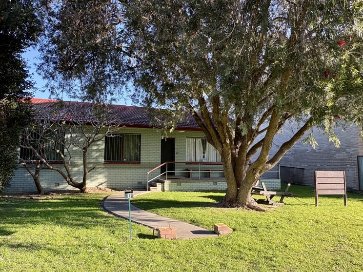 Click to view all images 1 Mcgrath Avenue Nowra NSW 2541 - Image 1