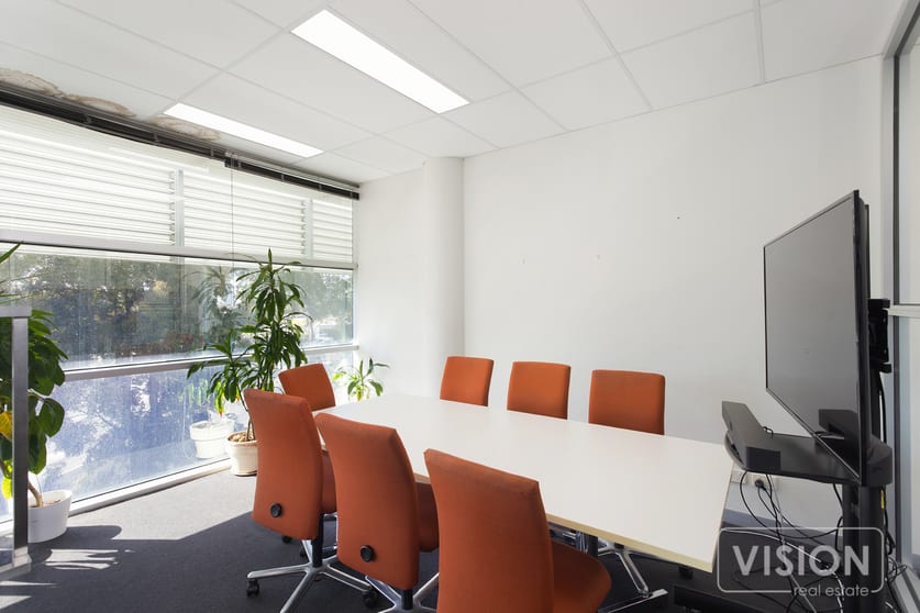 Click to view all images 63/574 Plummer Street Port Melbourne VIC 3207 - Image 1