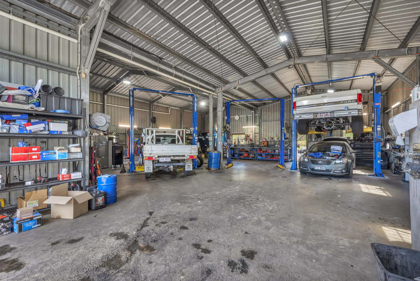 Click to view all images 1 & 2/67 National Park Road Nambour QLD 4560 - Image 4