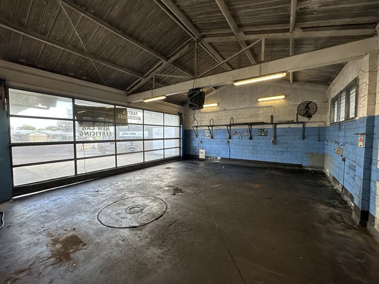80 - 82 Central Avenue Oak Flats NSW 2529 - Image 2