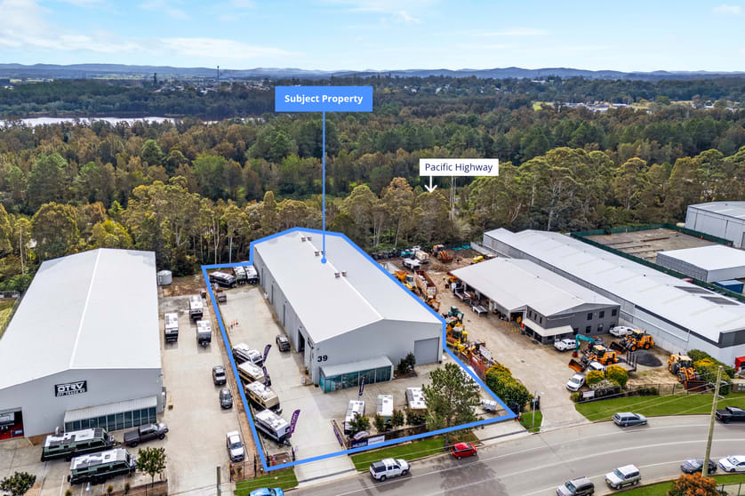 Click to view all images 39 Camfield Drive Heatherbrae NSW 2324 - Image 2