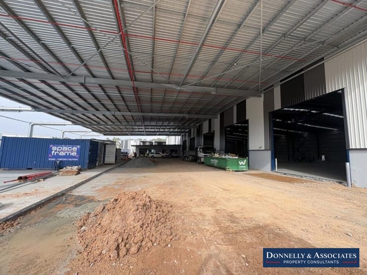 Click to view all images 2/15 Seeana Place Heathwood QLD 4110 - Image 3