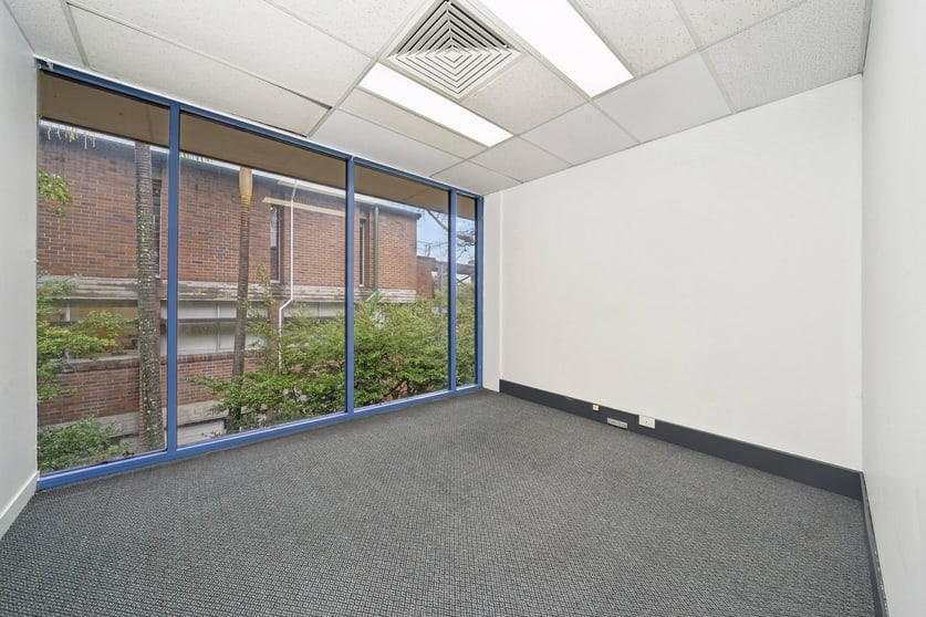 14/14-14a Edgeworth David Avenue Hornsby NSW 2077 - Image 2