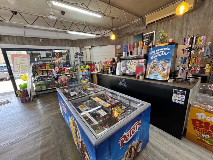 Part/70 Acacia Road Kirrawee NSW 2232 - Image 2