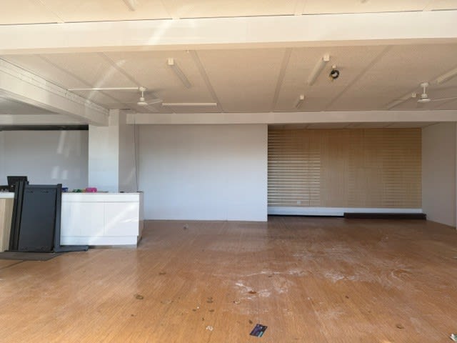 Click to view all images 127 Pakington Street Geelong West VIC 3218 - Image 2
