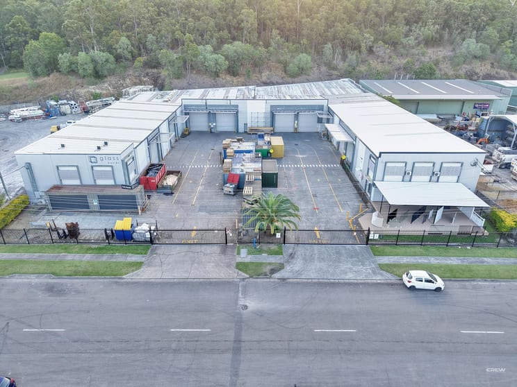 Click to view all images 28 Barnett Place Molendinar QLD 4214 - Image 1