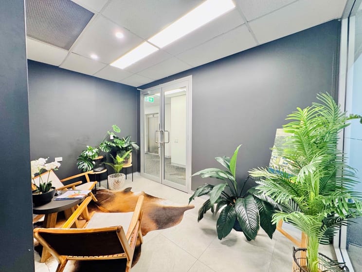 Click to view all images 2 Miami Key Broadbeach QLD 4218 - Image 3