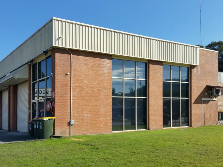 Click to view all images Unit 4/1 Gibbens Road West Gosford NSW 2250 - Image 1