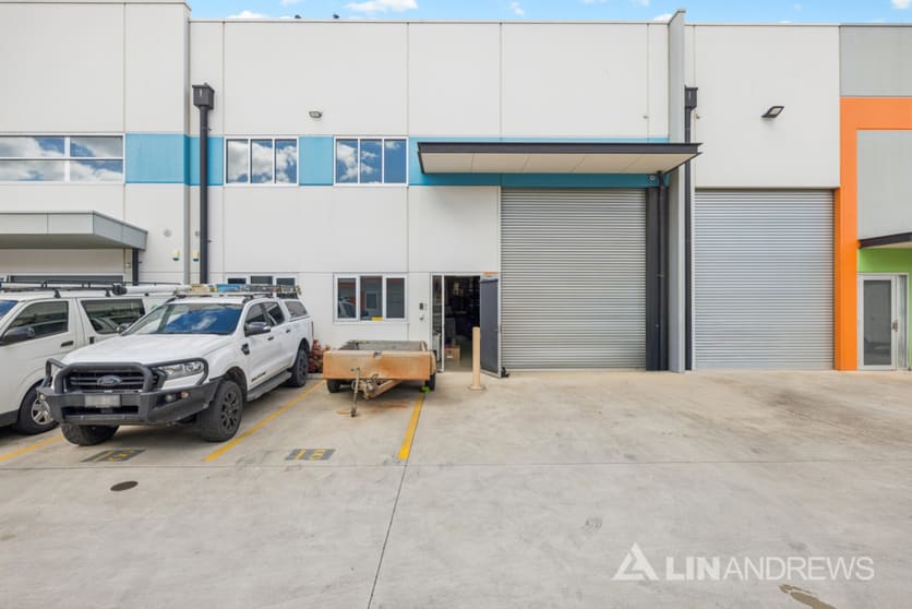 Click to view all images 18 Islington Court Dudley Park SA 5008 - Image 2