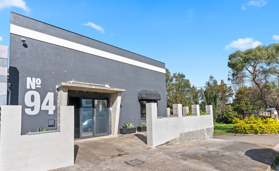 Click to view all images 94 Meeks Road Marrickville NSW 2204 - Image 2