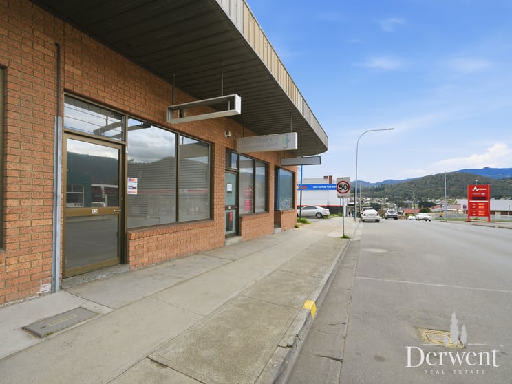 Click to view all images 33 Burnett Street New Norfolk TAS 7140 - Image 2