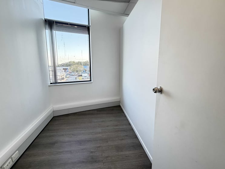 Click to view all images Suite 49 223 Calam Road Sunnybank Hills QLD 4109 - Image 2