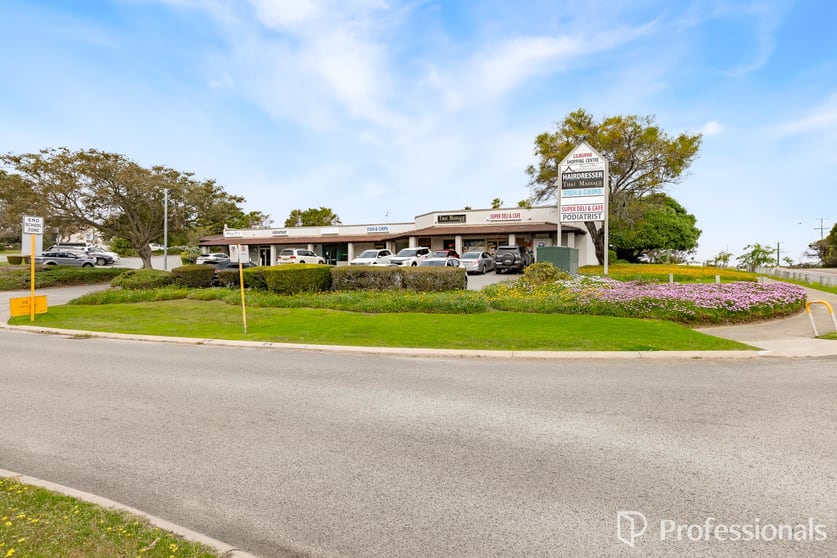 Click to view all images 1/71-73 Hilarion Road Duncraig WA 6023 - Image 1
