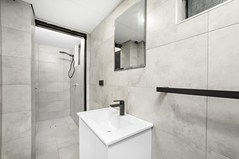 Click to view all images 3/286 Windang Road Windang NSW 2528 - Image 3
