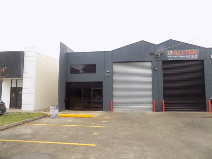 Click to view all images 1/68 Industrial Drive Braeside VIC 3195 - Image 1