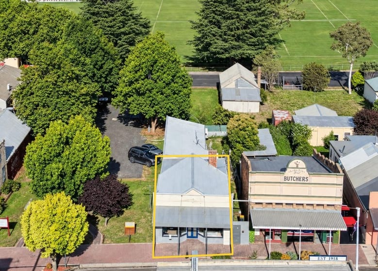Click to view all images 15 Wolgan Street Portland NSW 2847 - Image 2
