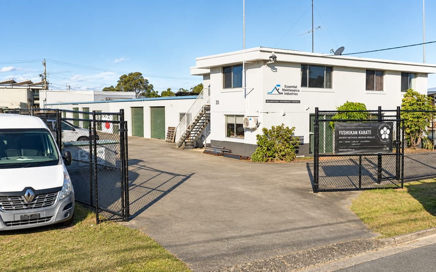 Click to view all images Unit 5/58 Machinery Drive Tweed Heads South NSW 2486 - Image 3