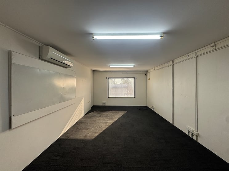 Click to view all images 3/756 Burwood Highway Ferntree Gully VIC 3156 - Image 3