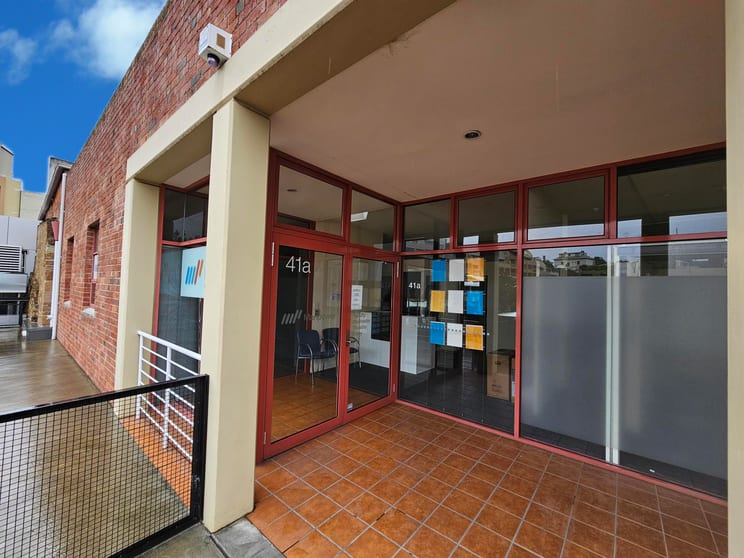 Click to view all images Level 1 Unit A/41 Salamanca Place Battery Point TAS 7004 - Image 2