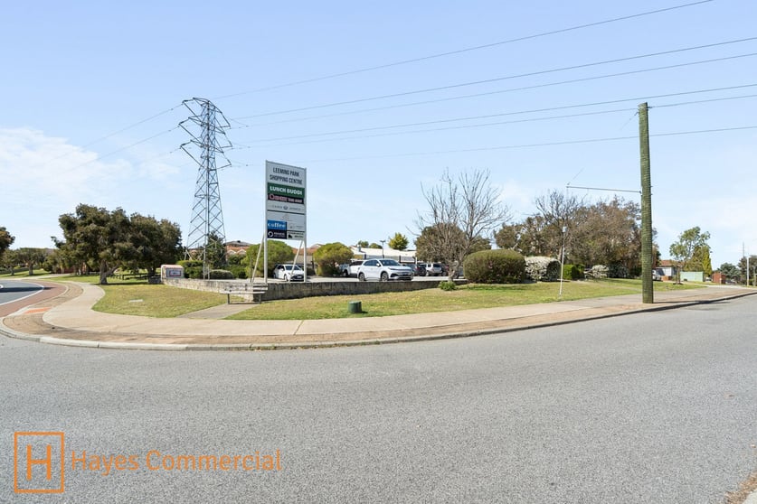 Click to view all images 10/1 Dundee Street Leeming WA 6149 - Image 3