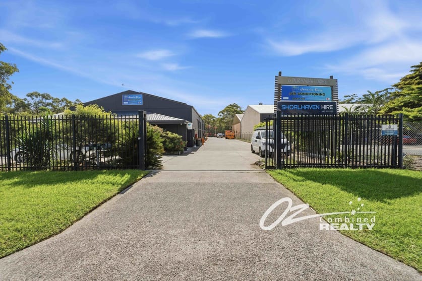Click to view all images 2/6 Duranbah Drive Huskisson NSW 2540 - Image 2