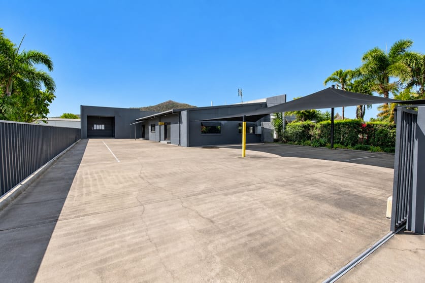 20 Dillane Street Hyde Park QLD 4812 - Image 2