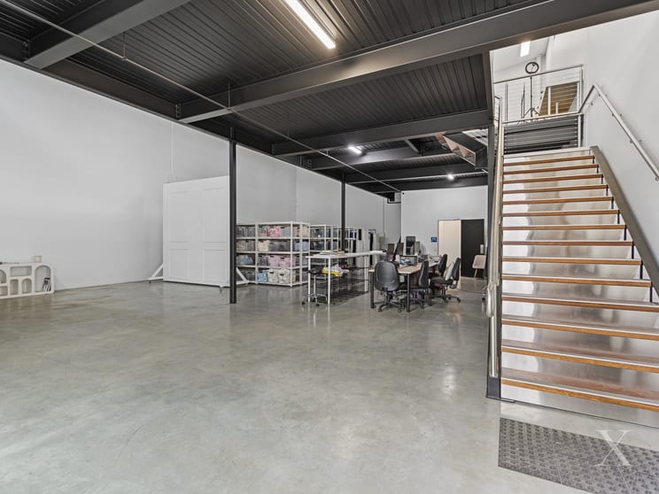 Click to view all images 2/107 Bowen Street Windsor QLD 4030 - Image 2