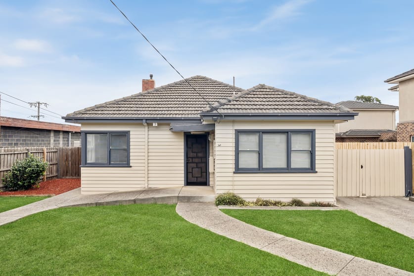 Click to view all images 745 Gilbert Road Reservoir VIC 3073 - Image 1