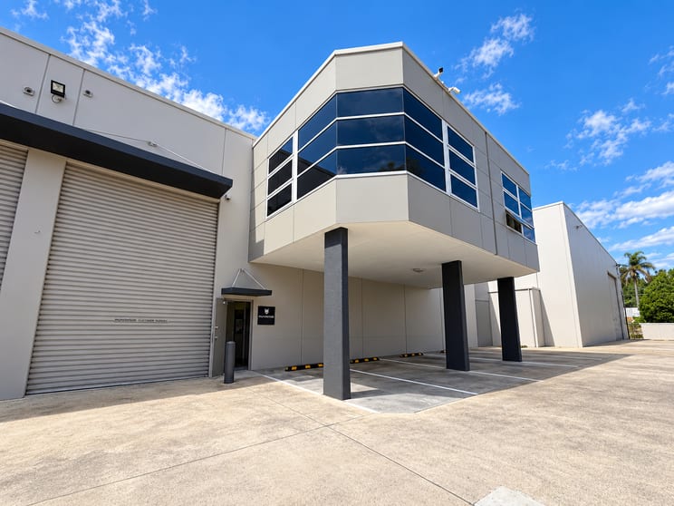 Click to view all images Unit 15/59-63 Captain Cook Drive Caringbah NSW 2229 - Image 1