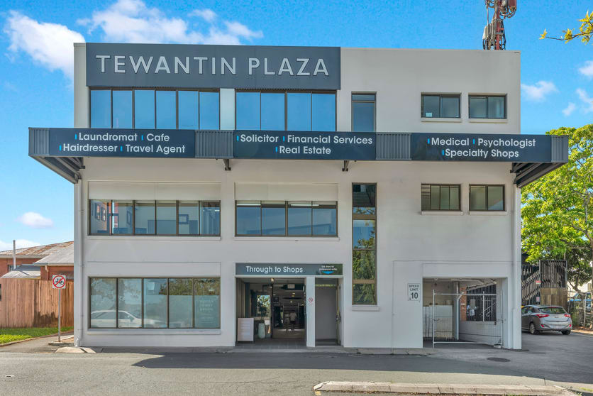 Click to view all images 12b/113 Poinciana Avenue Tewantin QLD 4565 - Image 3