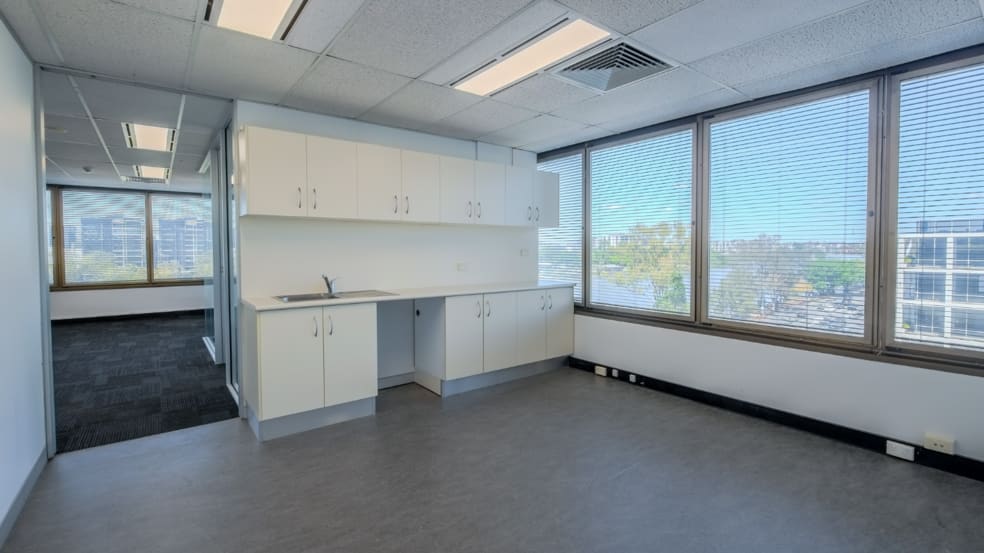 Level 2 Suite 203/303 Coronation Drive Milton QLD 4064 - Image 3