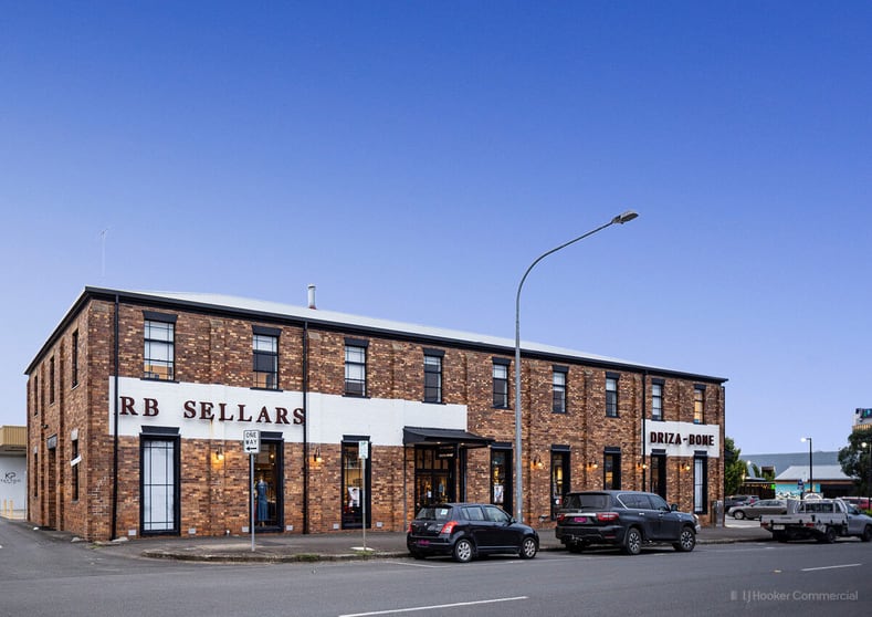 Click to view all images Level 1/11 Annand Street Toowoomba City QLD 4350 - Image 2