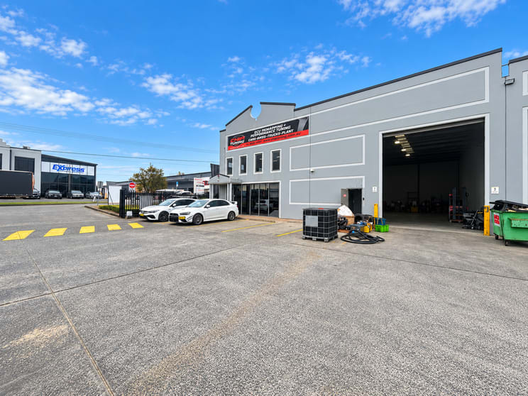 1/14 Holbeche Road Arndell Park NSW 2148 - Image 1