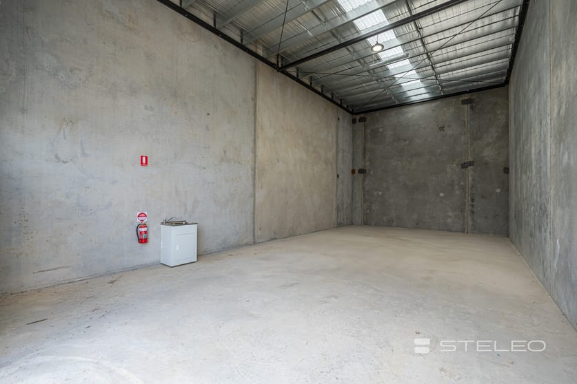 Click to view all images Unit 10/25 Mayne Avenue Hastings VIC 3915 - Image 3