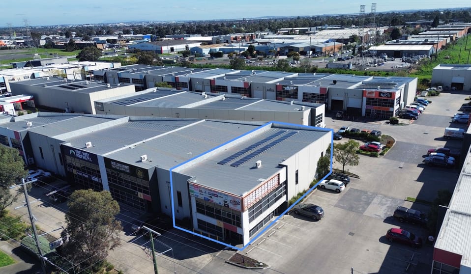 Click to view all images 1/44 Mahoneys Road Thomastown VIC 3074 - Image 1