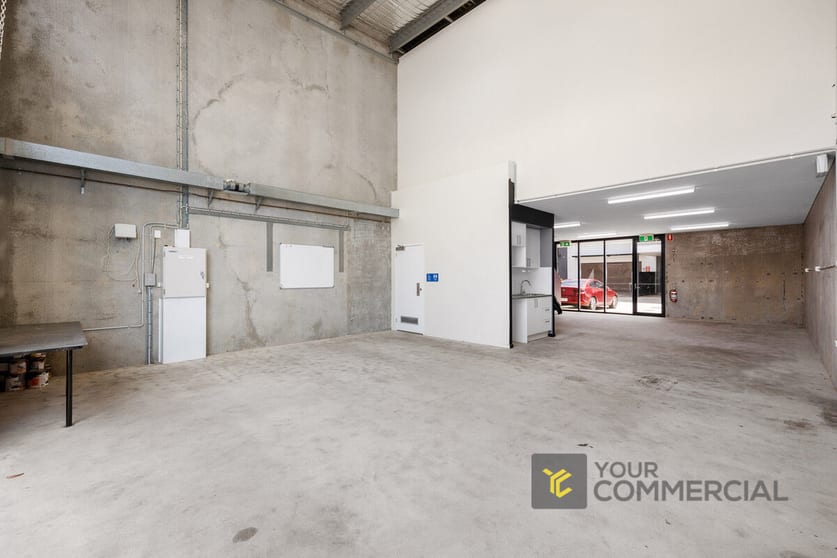 Click to view all images 4/23 Ashtan Place Banyo QLD 4014 - Image 2