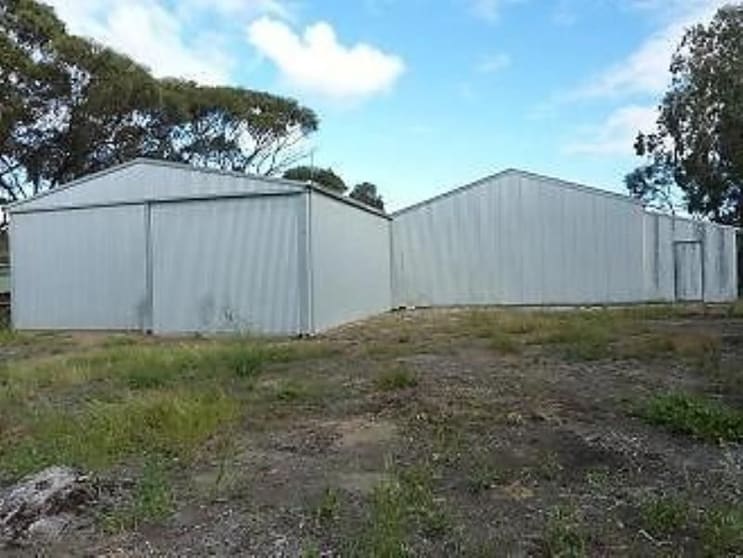 Click to view all images 22 Wyborn Street York WA 6302 - Image 2