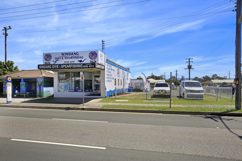 Click to view all images 324-328 Windang Road Windang NSW 2528 - Image 2