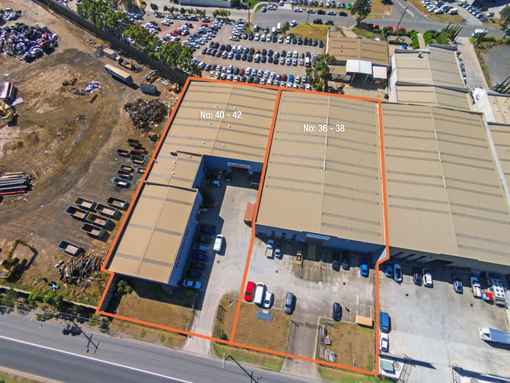 Click to view all images 40 - 42 McDonald Road Brooklyn VIC 3012 - Image 1