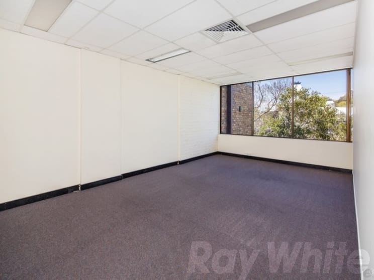 Click to view all images 14/14 Argyle Street Albion QLD 4010 - Image 2