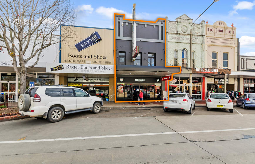 Click to view all images 228 Auburn Street Goulburn NSW 2580 - Image 2