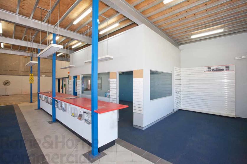 Click to view all images 1/61-65 Regentville Road Penrith NSW 2750 - Image 3