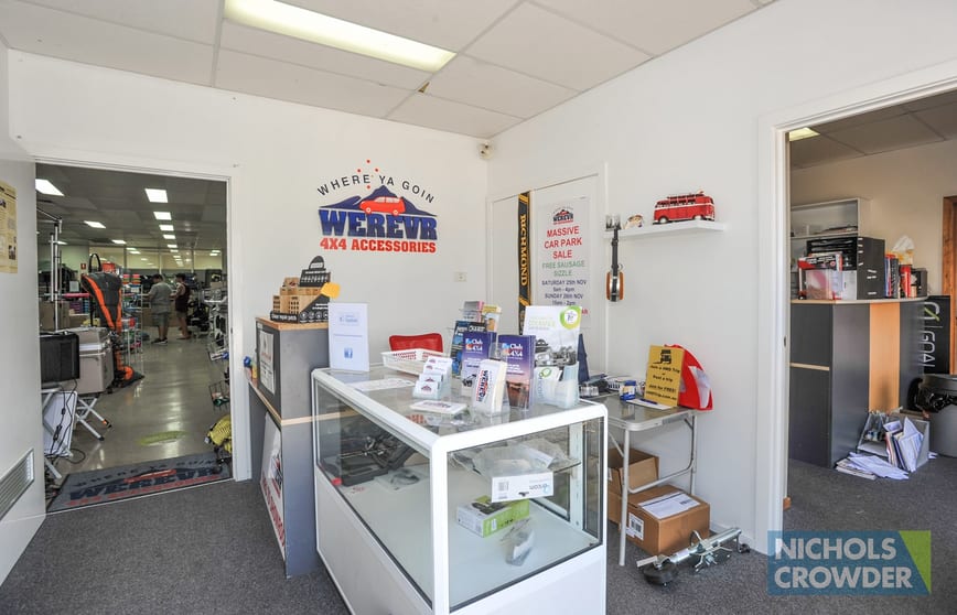 Click to view all images 43 Titan Drive Carrum Downs VIC 3201 - Image 3