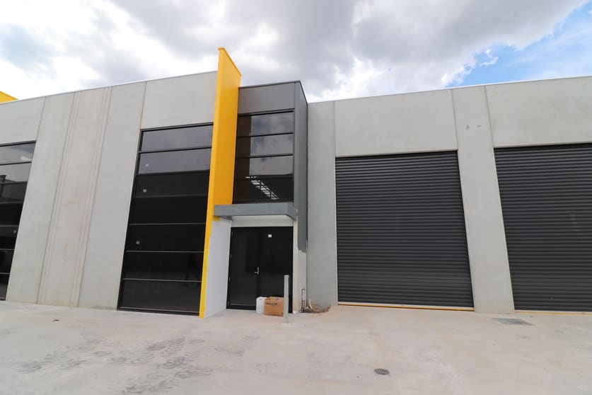Click to view all images 10/13 Elite Way Carrum Downs VIC 3201 - Image 1
