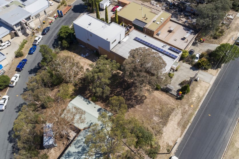 Click to view all images 26 John Bull Street Queanbeyan West NSW 2620 - Image 3
