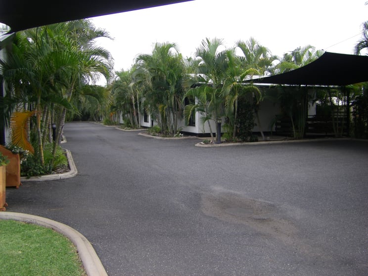 Click to view all images Emerald QLD 4720 - Image 2