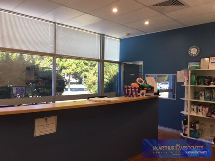 Click to view all images 213 First Avenue Bongaree QLD 4507 - Image 3