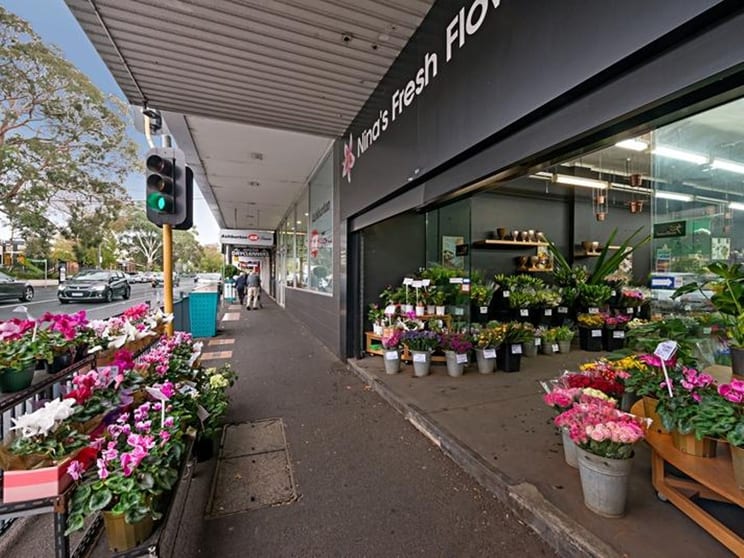 Click to view all images 223 High Street Ashburton VIC 3147 - Image 2