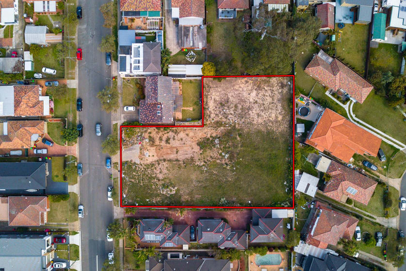 Click to view all images 117-119 Stoddart Street Roselands NSW 2196 - Image 2