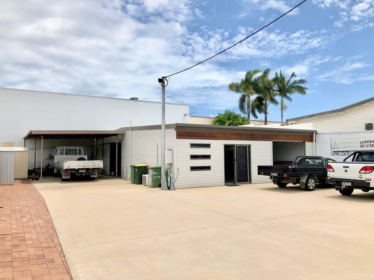 Click to view all images 349 Bayswater Road Garbutt QLD 4814 - Image 2